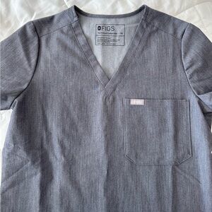 Figs Catarina one pocket scrub top heathered gray xs